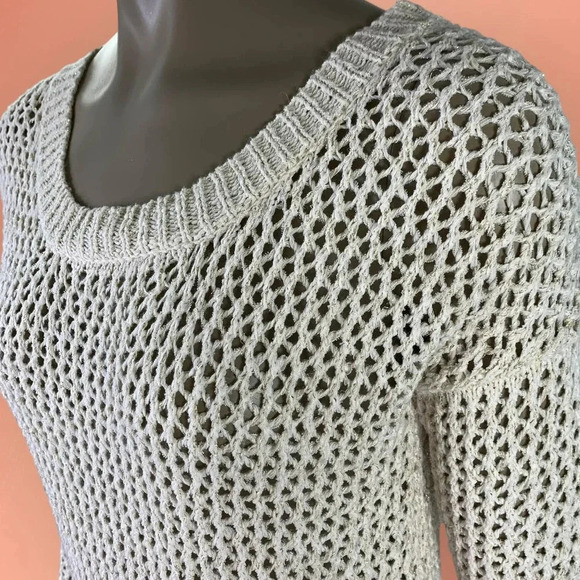 W118 by Walter Baker Cream Open Knit Pullover Sweater Women Size S Gold Thread - Picture 6 of 16